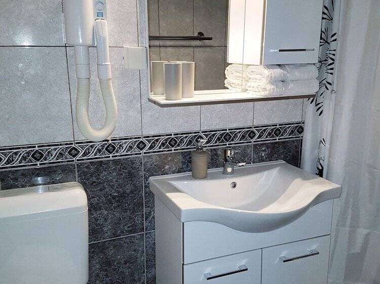 ペンション Guest House Antonia