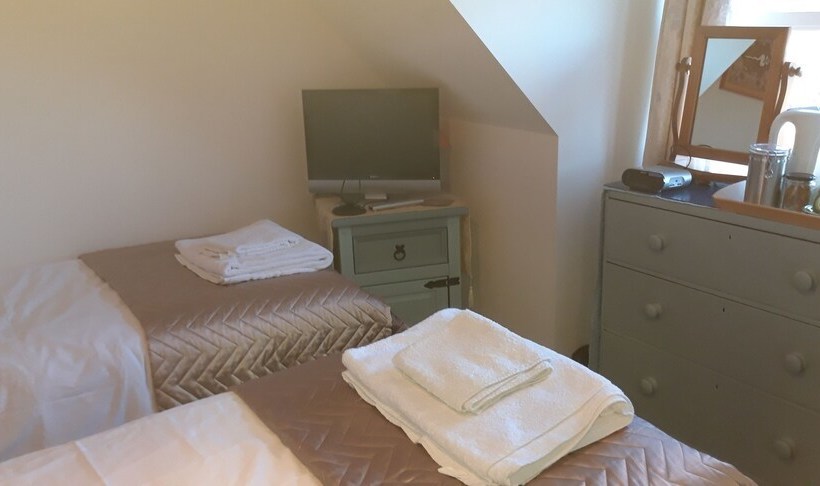 ペンション Solent Gate