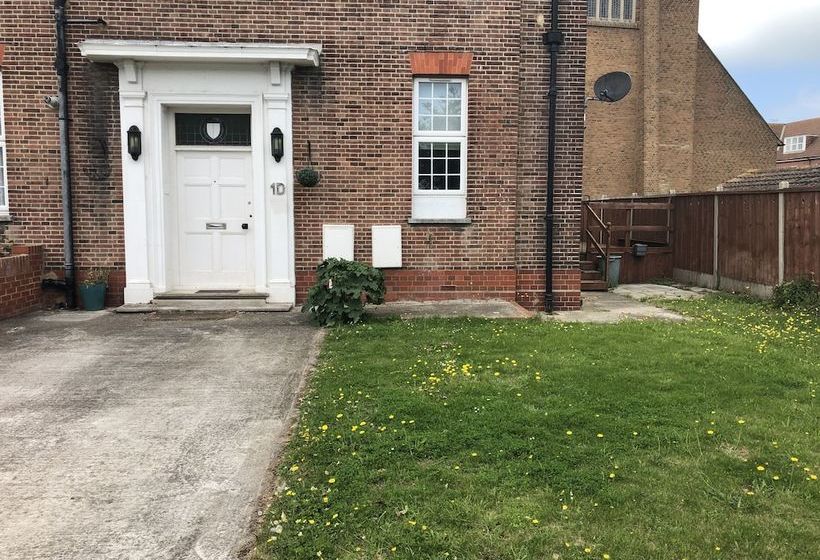 Пансион The Sea View Margate