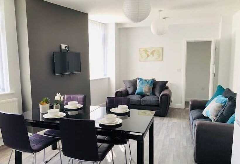 膳宿费 Townhouse @ 51 Balfour St Stoke