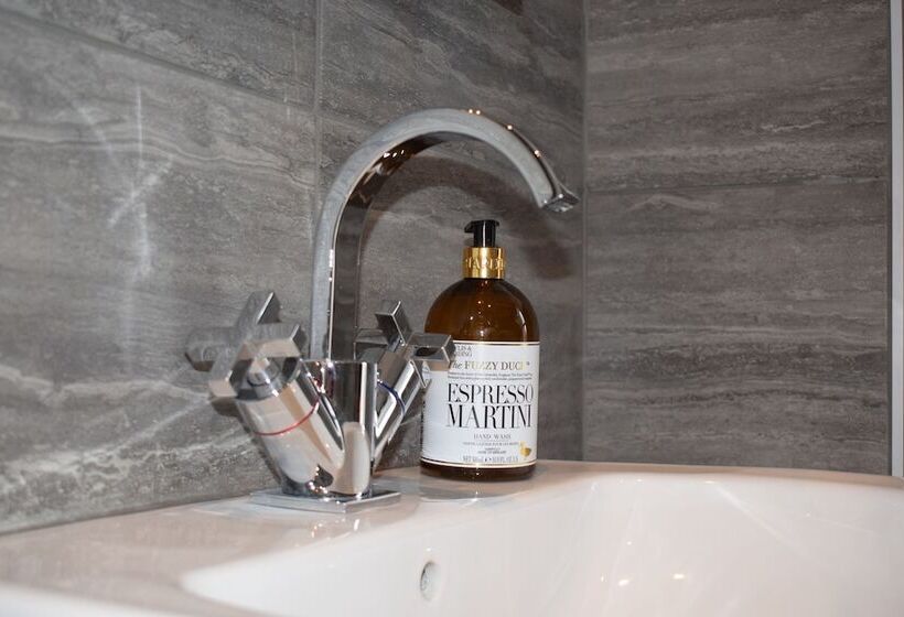 بنسيون Woodlyn Guest House