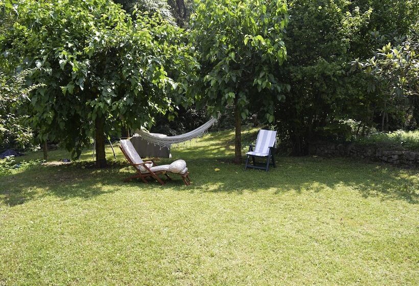 Rectoría De Castellar De La Muntanya