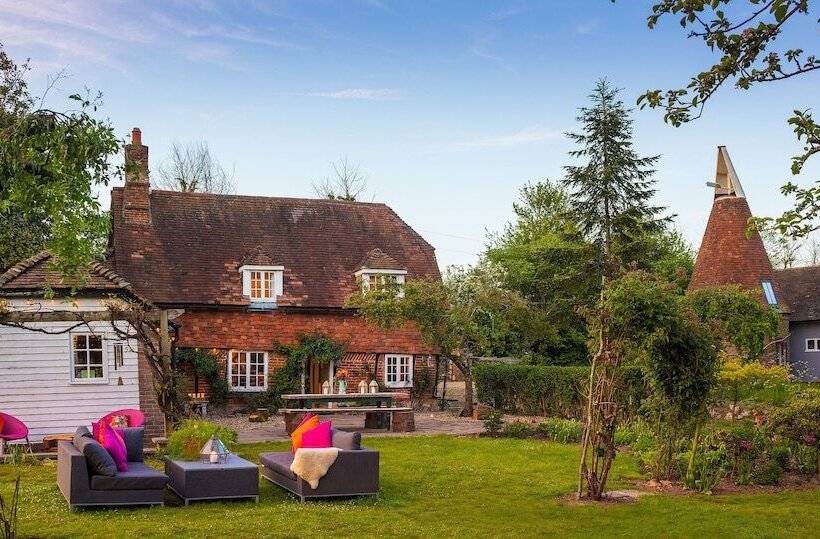 Samsara Retreat And Yoga   Adults Only