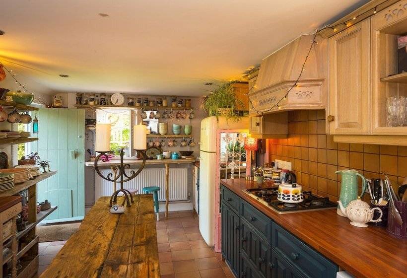 Samsara Retreat And Yoga   Adults Only