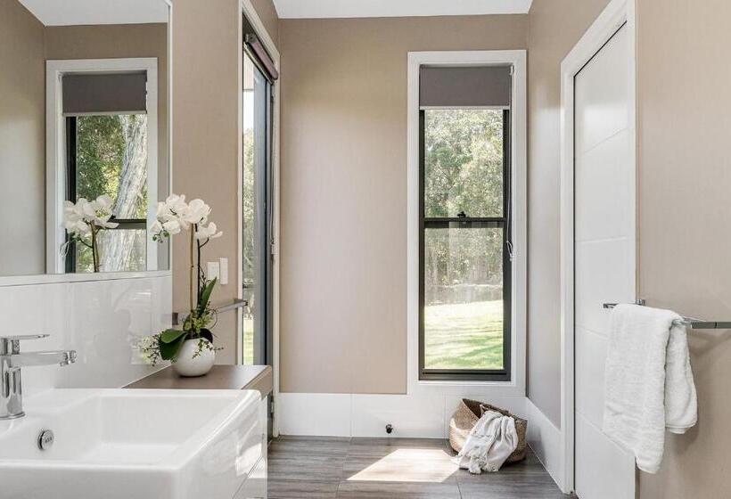 A Perfect Stay   Lennox Coastal Retreat