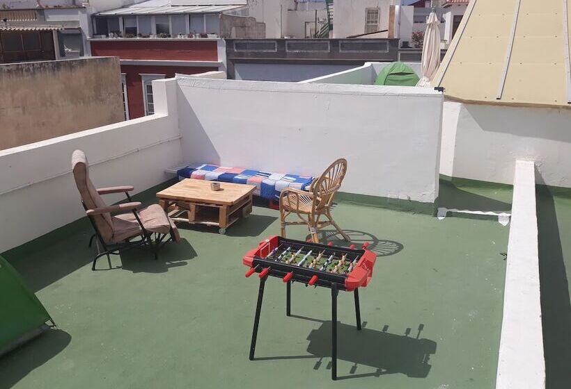 ユースホステル Stardust House Vegueta