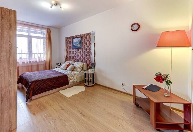 Apartments Vesta On Admiral Cherokov St