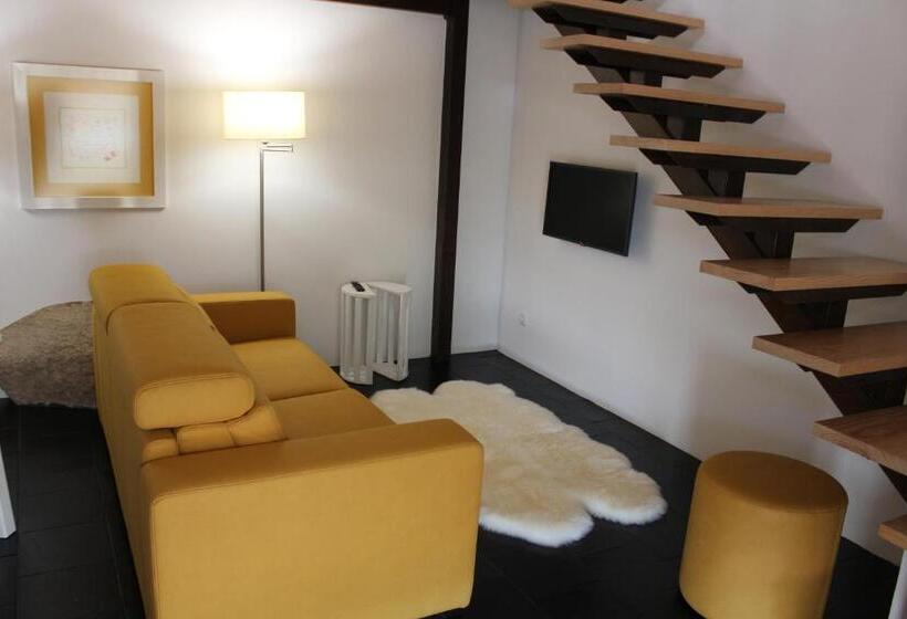 Aromas Dos Salgueiros