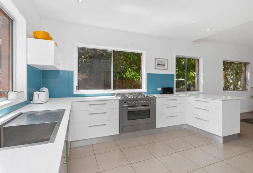 Beach House On Pearl   Kingscliff Central