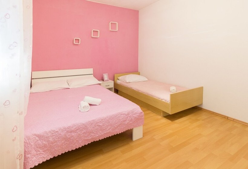 Beautiful Apartment Petra