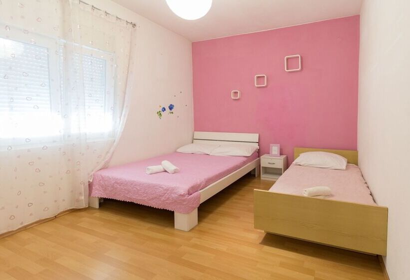 Beautiful Apartment Petra