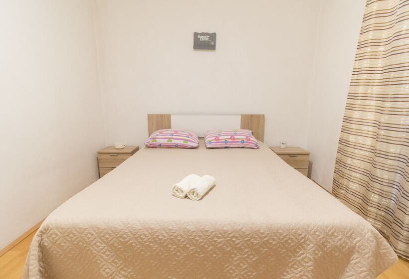 Beautiful Apartment Petra