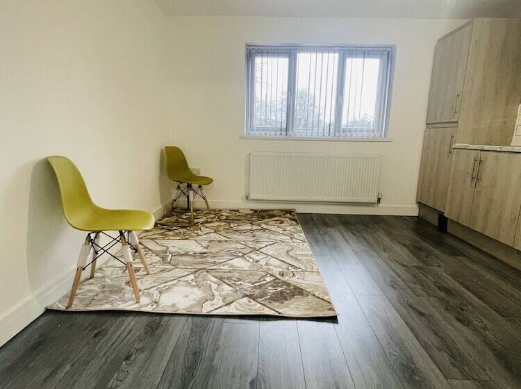 تختخواب و صبحانه Cranmore Guest House