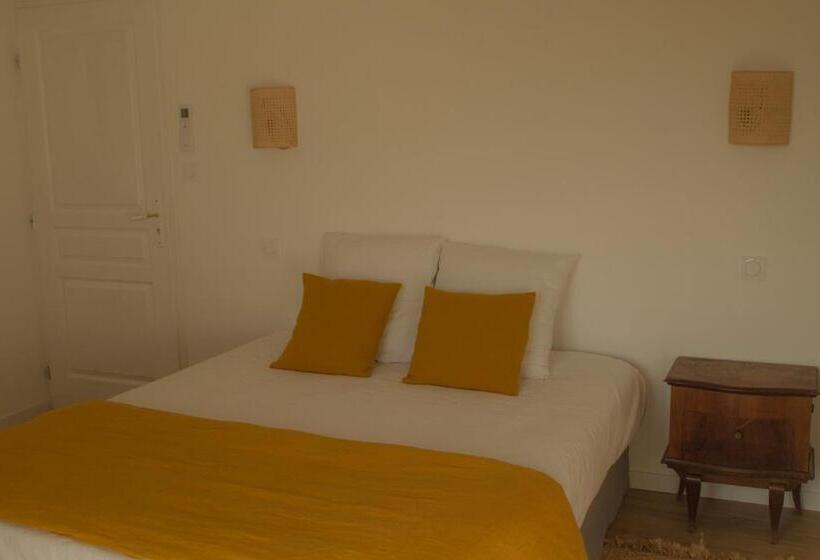 مبيت وإفطار La Centenaire Gruissan   Maison D Hôte