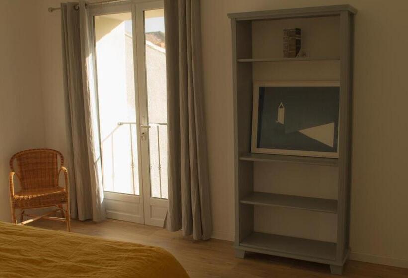 مبيت وإفطار La Centenaire Gruissan   Maison D Hôte