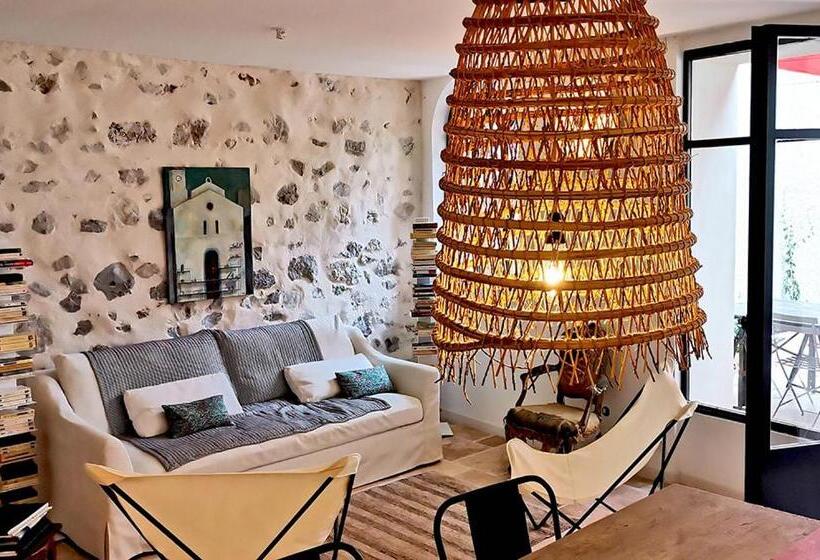 مبيت وإفطار La Centenaire Gruissan   Maison D Hôte