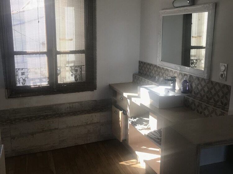 住宿加早餐  Librairie Abelard