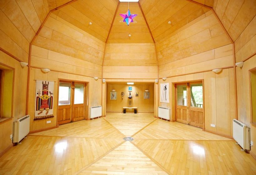 צימר The Middle Piccadilly Rural Retreat