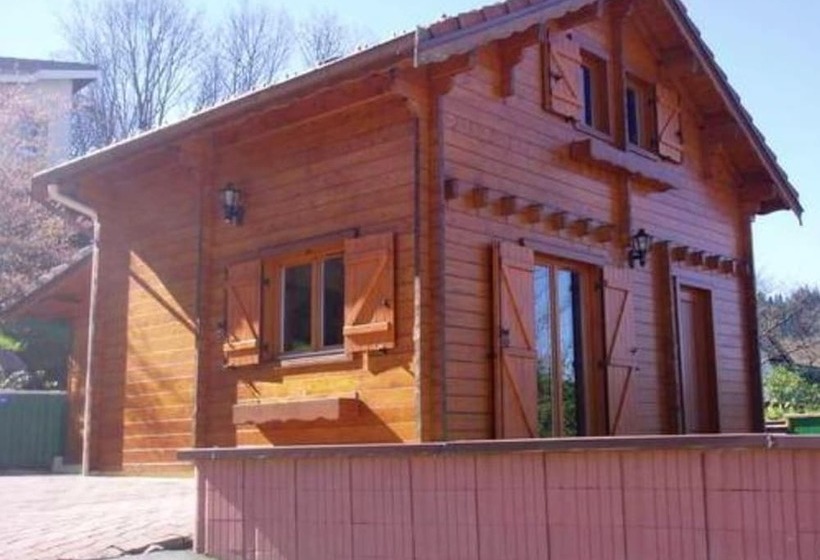 Chalet With 2 Bedrooms In Gérardmer, With Wonderful Lake View And Furnished Terrace 2 Km From The S