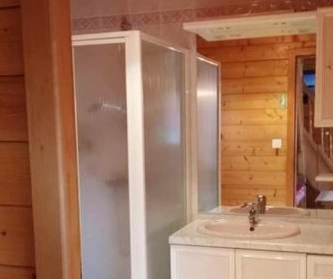 Chalet With 2 Bedrooms In Gérardmer, With Wonderful Lake View And Furnished Terrace 2 Km From The S