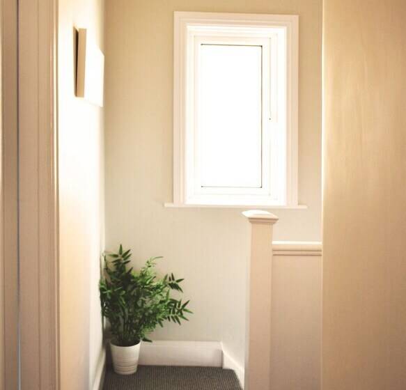 Charming Three Bed Home Near City Centre And Hospital