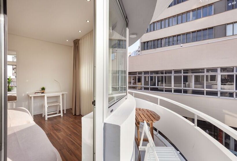 D&s   Torne Apartments