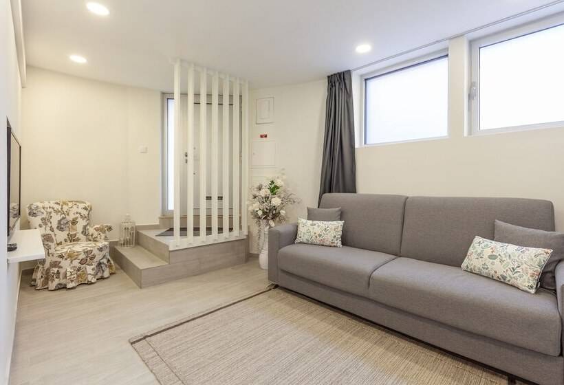 D&s   Torne Apartments