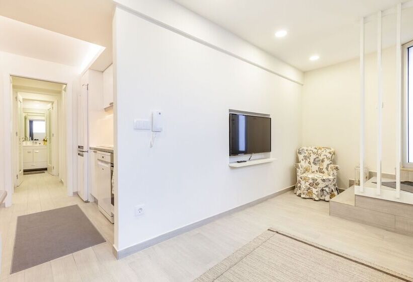 D&s   Torne Apartments