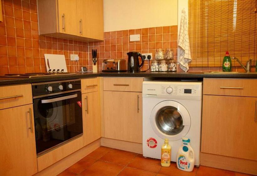 Carvetii Fox House 1st Floor Flat Sleeps Up To 8