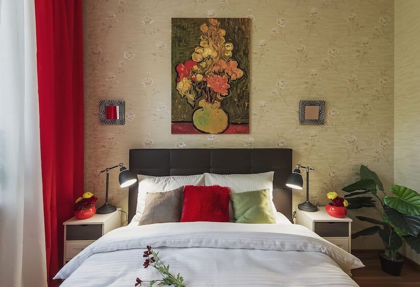 Gm Apartment Serafimovicha 2   88