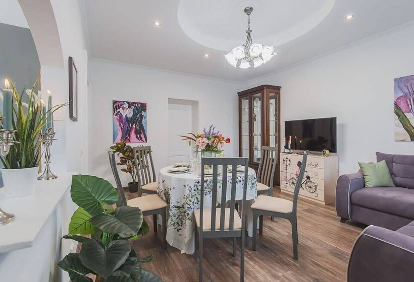 Gm Apartment Spiridonovka