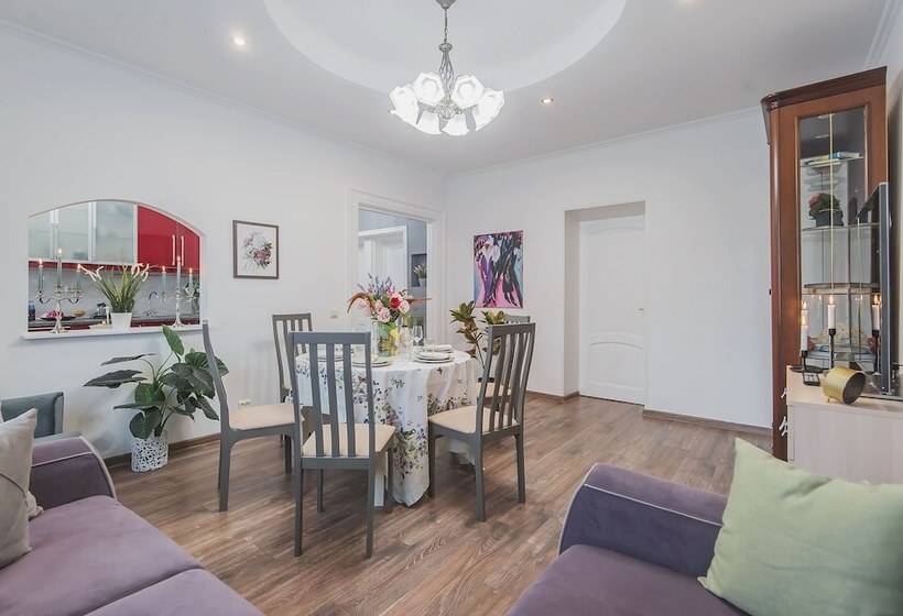 Gm Apartment Spiridonovka