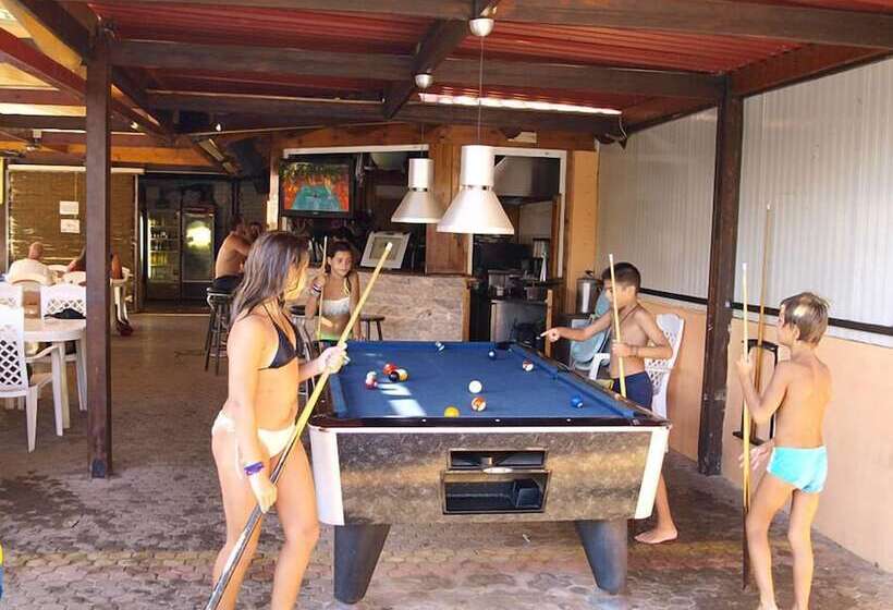 فندق Camping Chania