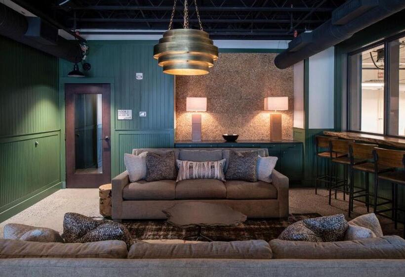 Cantilever Hotel, Trademark Collection By Wyndham