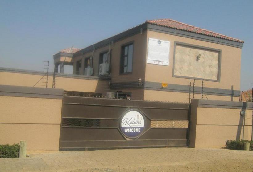 בית מלון כפרי Kulani Country Lodge