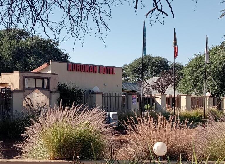 ホテル Kuruman