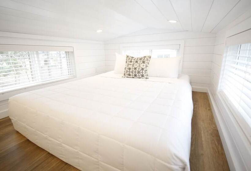 فندق River & Twine