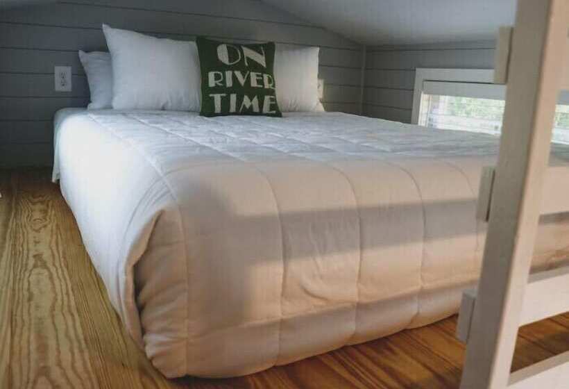 فندق River & Twine