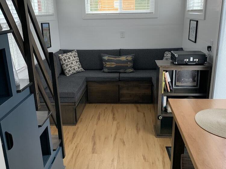 فندق River & Twine