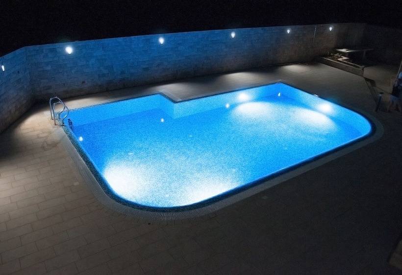 Hvar Holiday Apartments