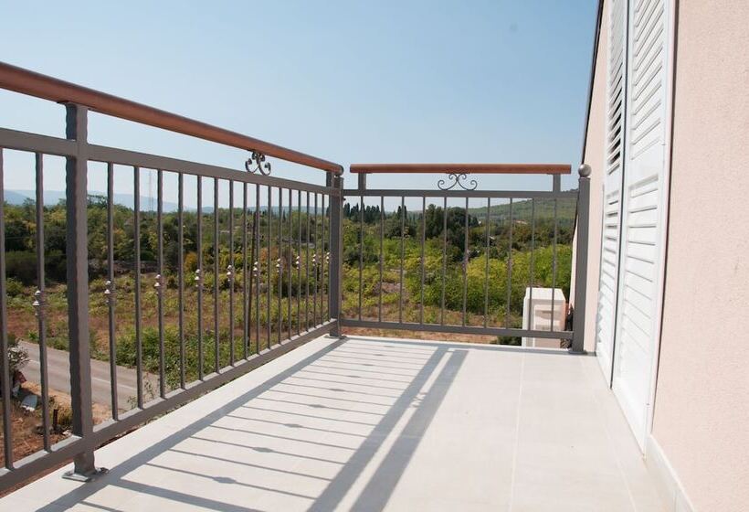 Hvar Holiday Apartments