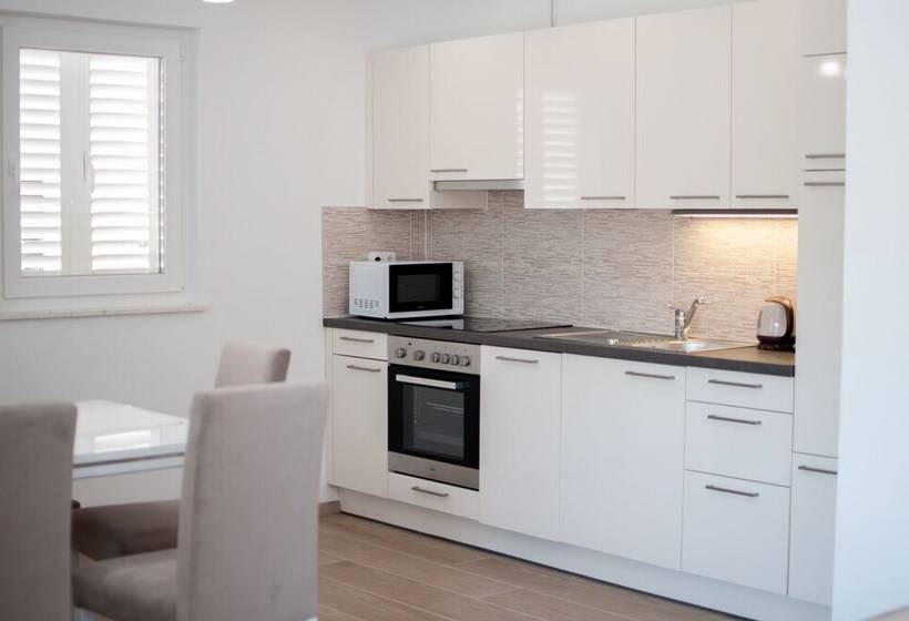 Hvar Holiday Apartments