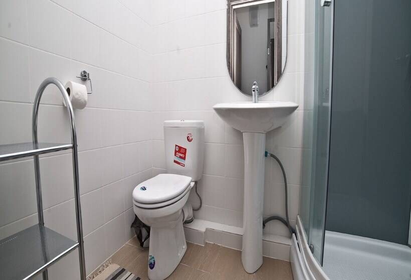 Marin Dom Na Malysheva 42a