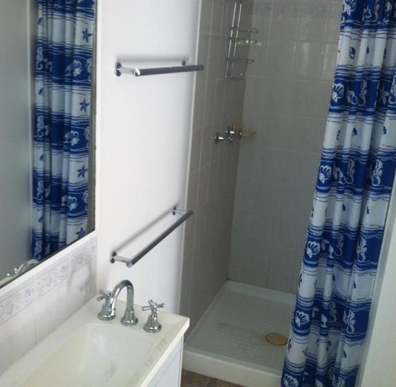 فندق على الطريق Mataranka Roadhouse