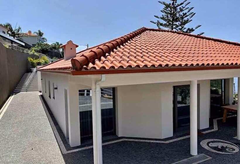 Пансион Calheta Boutique Houses   Adults Only