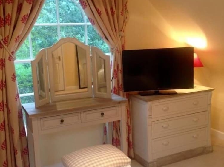 بنسيون Chalkcroft Lodge