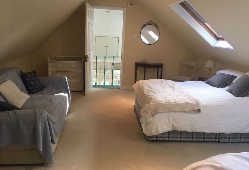 بنسيون Chalkcroft Lodge