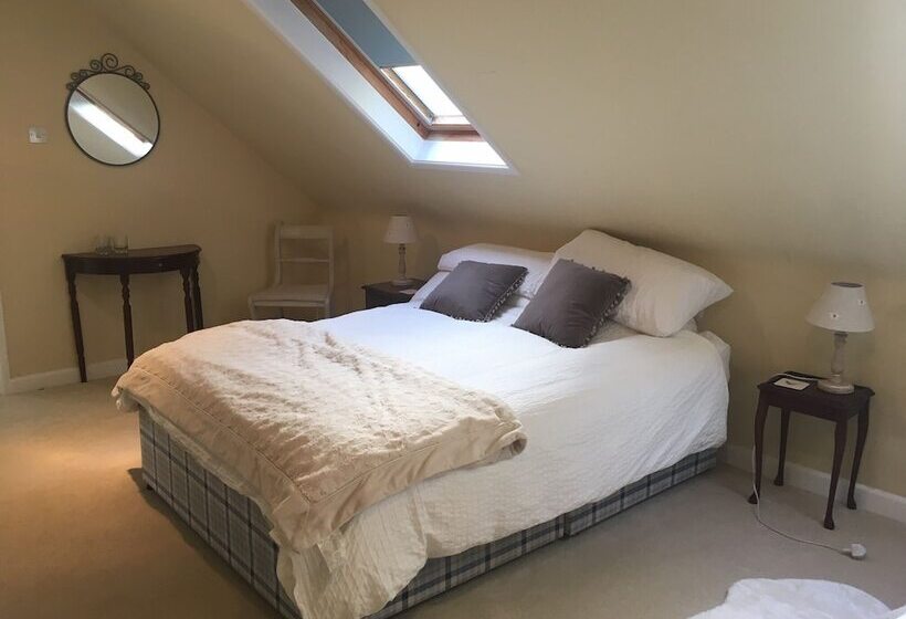 بنسيون Chalkcroft Lodge