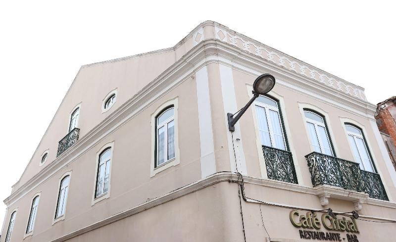 بنسيون Glass Boutique  Rooms & Suites