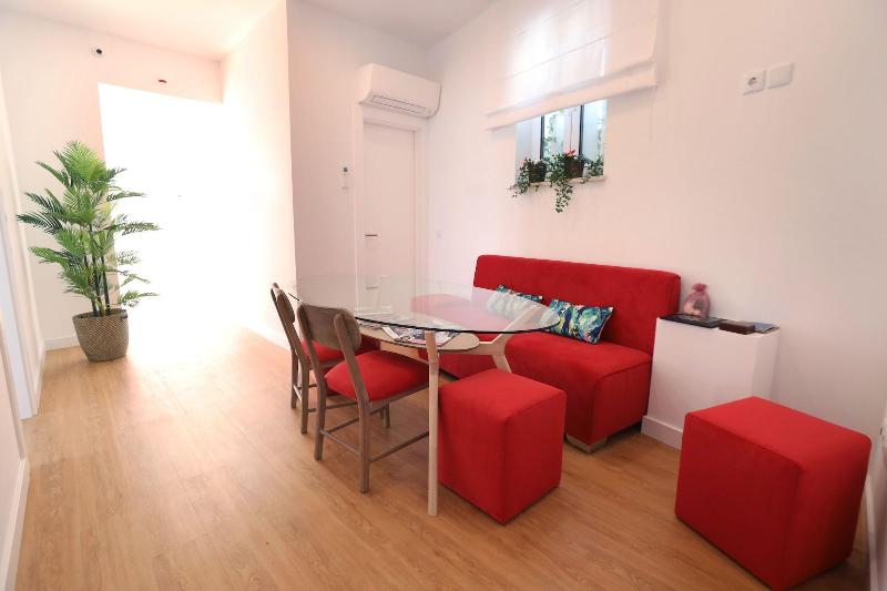 بنسيون Glass Boutique  Rooms & Suites